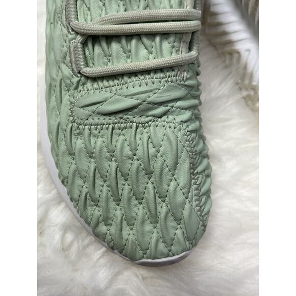 Adidas Tubular Sneaker Womens sz 7 Shadow Lace up Textured Sneaker Linen green - Picture 7 of 8